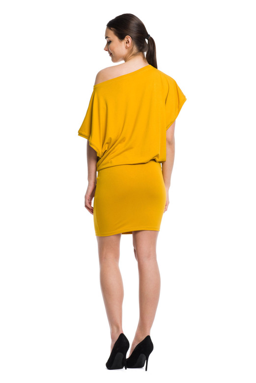 Dress with fitted bottom - mustard.