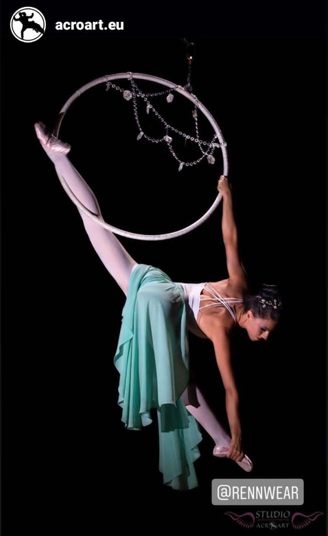 Gimnastikos treniruočių bodis su petnešėlėmis SPIDER B103C baltas