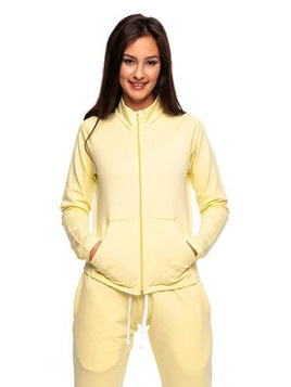 Sport sweatshirt with stand-up collar, zipper and lemon pockets.