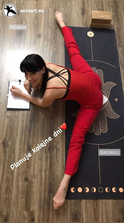 Pantaloni de trening drepti, lungi, roșii