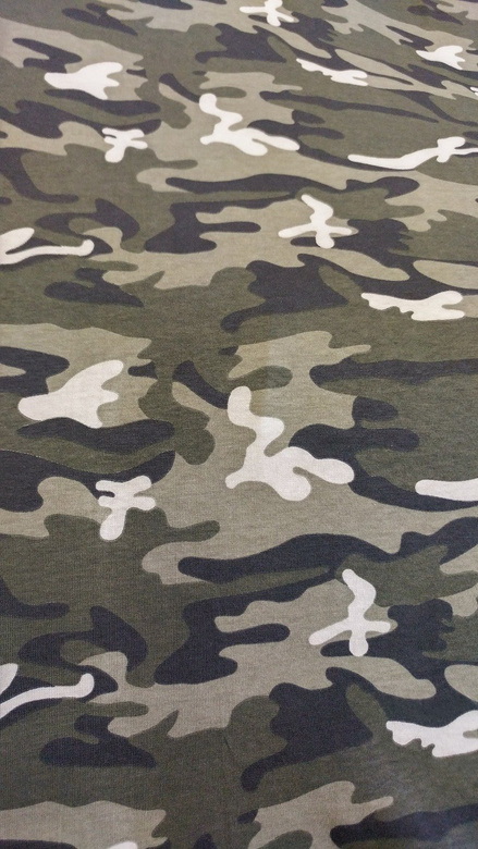 ENSEMBLE - Teddy avec découpe sur les hanches + legging camo