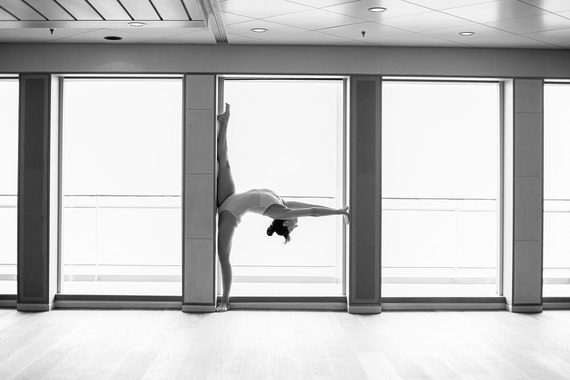 Torna edzés body pántokkal SPIDER B103C fehér