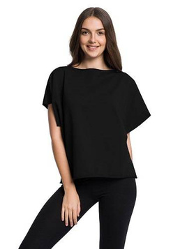 Oversized black T-shirt blouse.