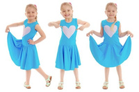 Fabuleuse robe évasée pour fille avec un motif COEUR turquoise